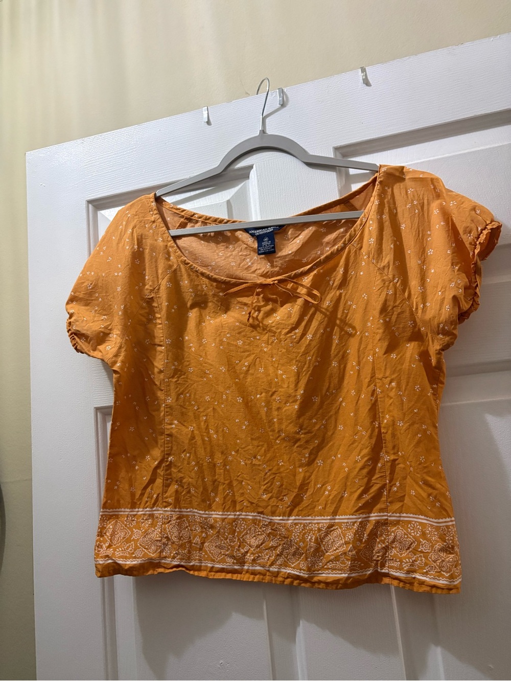 American Eagle Outfitters Size M Orange Short Sleeve Tie Top